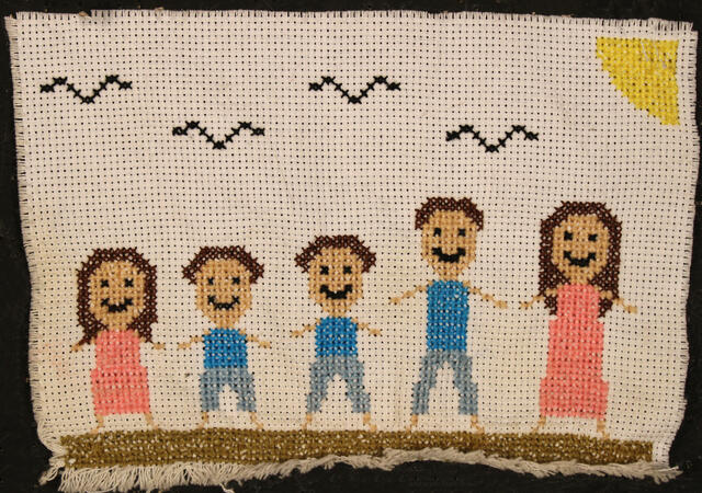 Ideal Family, 4" x 6", cross stitch